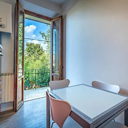 Yd Aleardi Luminous And Comfy Florence