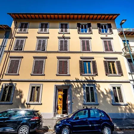 Yd Aleardi Luminous And Comfy Florence